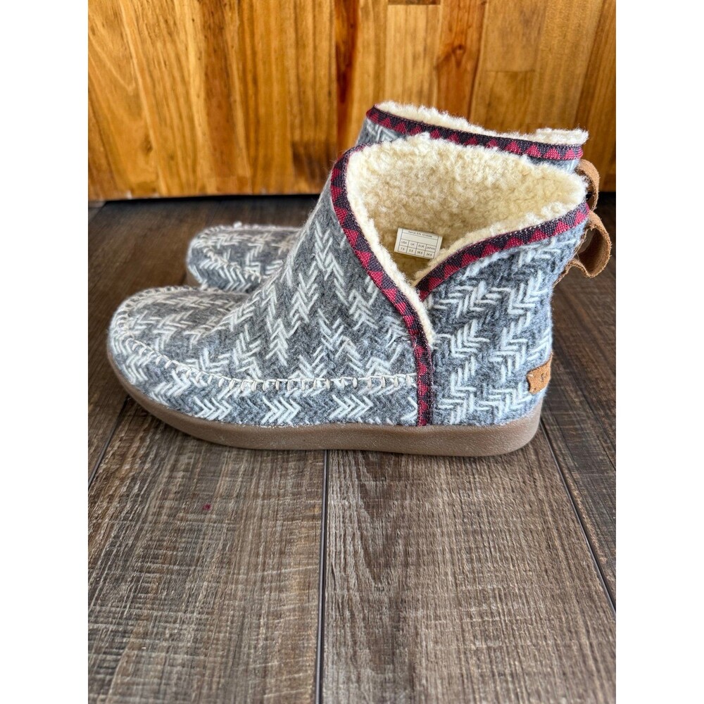 Women’s Sanuk Nice Bootah Ankle Boots Sz. 7.5 Grey Arrowooly - Picture 2 of 8